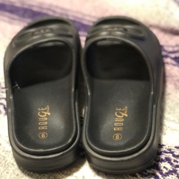 Rogue Helium Black Mens Slip Ons Size 9 - Picture 6 of 8